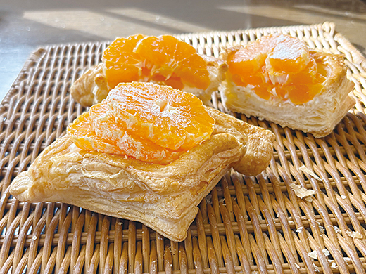 サクサク生地に、みずみずしいミカンが相性抜群　ミカンデニッシュ